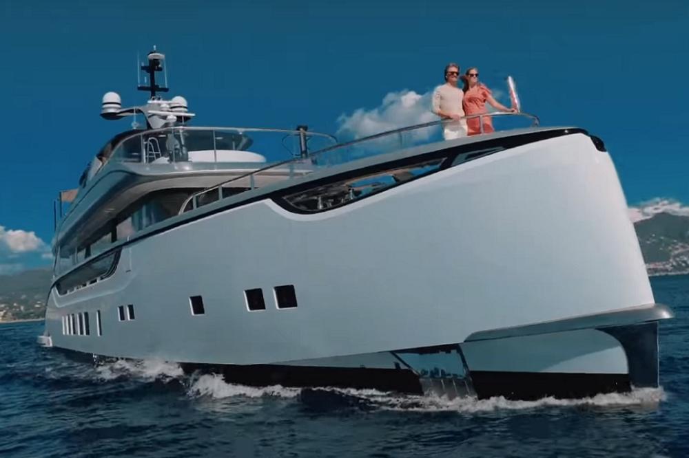 Odlepićete kad je vidite! Porše izbacio jahtu kakvu svet još nije video! (FOTO) (VIDEO)