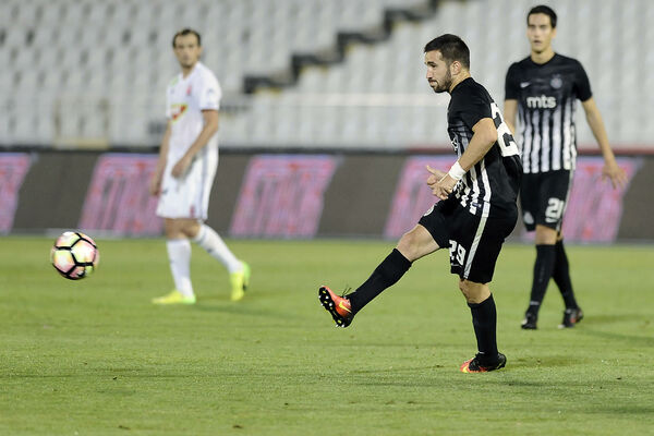 ČESTITAMO: Prinova stigla u Partizan!