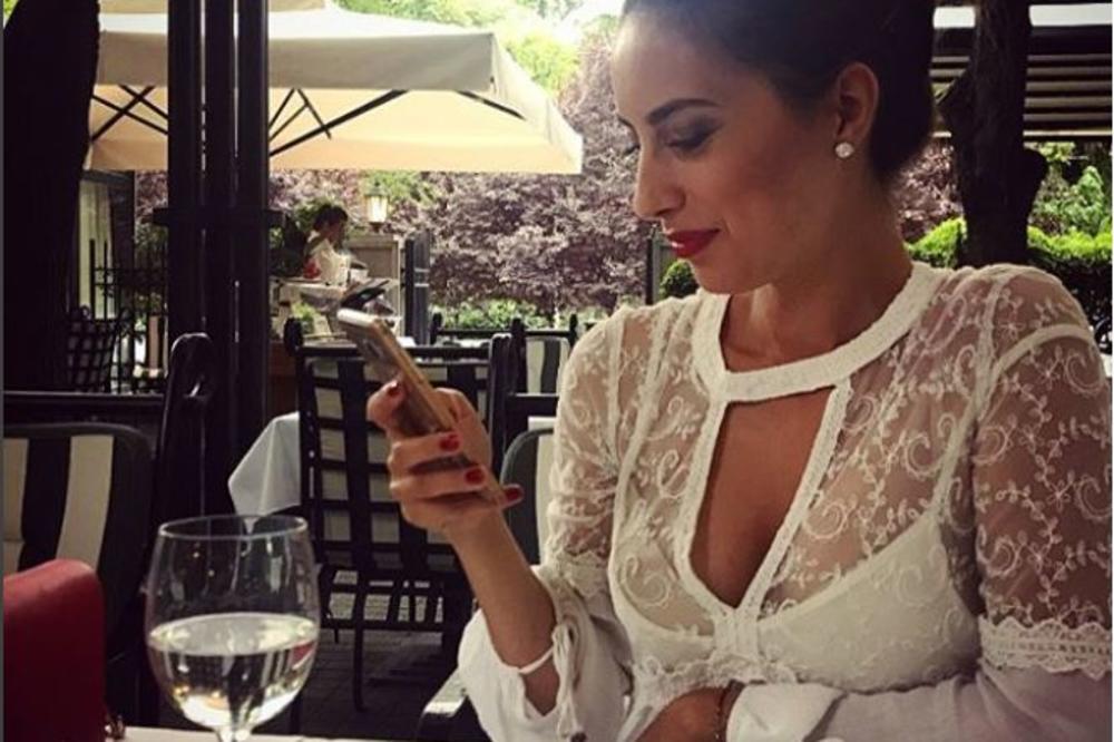 NEPOZNATA ŽENA UKRALA VODITELJKI IDENTITET: Ova osoba je ZLOUPOTREBILA Mariju Egelju i ugrozila joj porodicu! (FOTO)