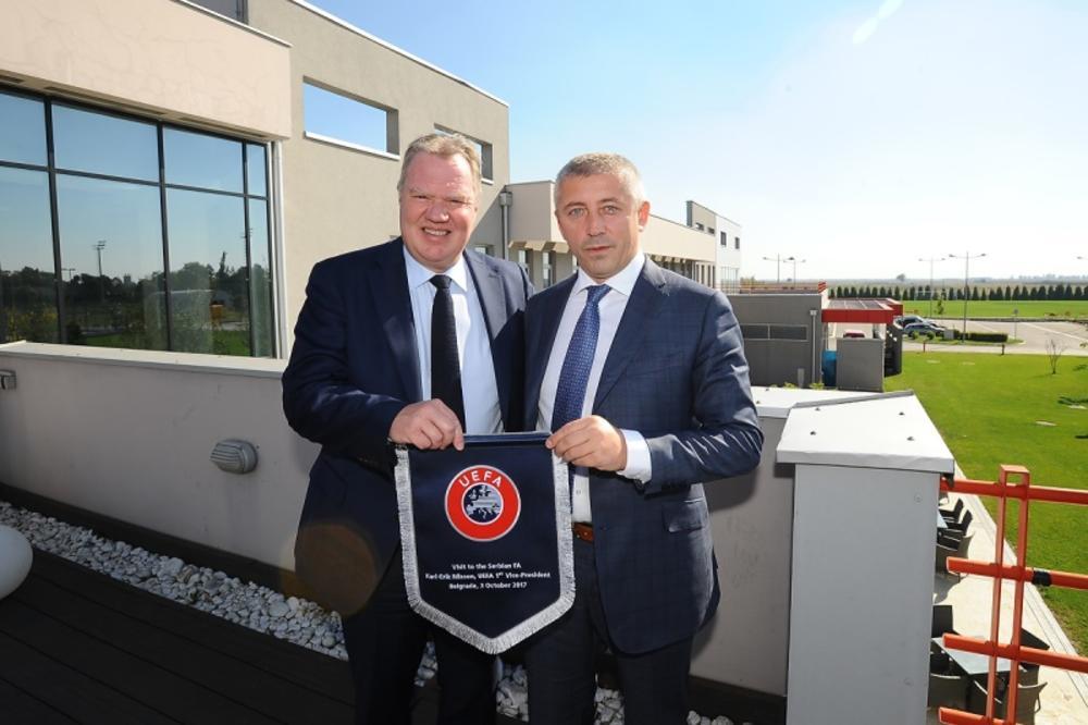 Potpredsednik UEFA u poseti srpskoj kući fudbala! (FOTO)