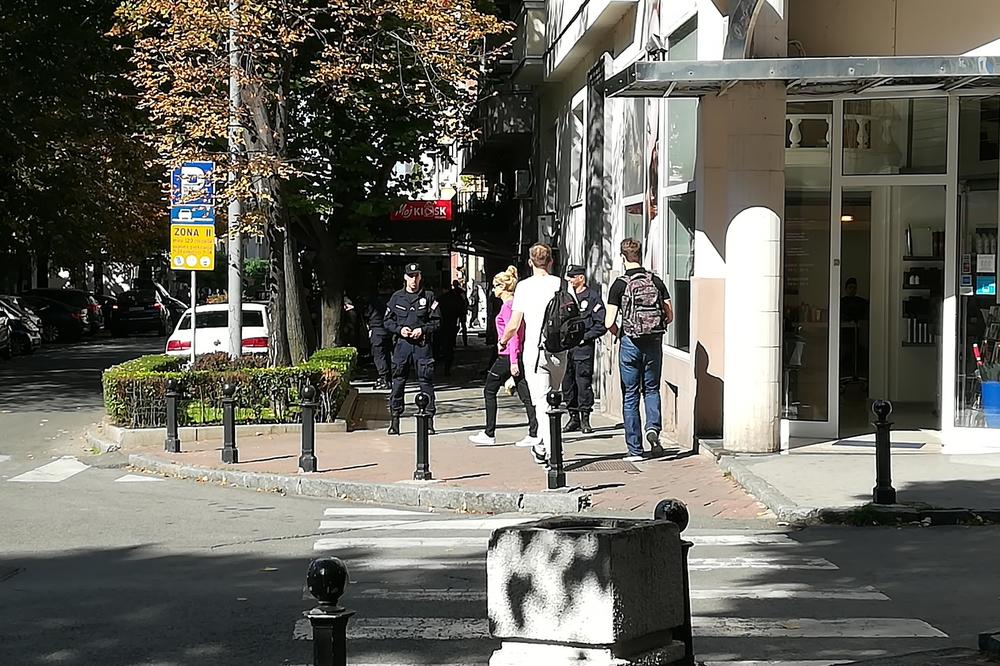 NA VRAČARU NEMA ZIME: Stanovnici prigradskih naselja moraju 2 meseca da rade da bi dostigli njihovu ZARADU!