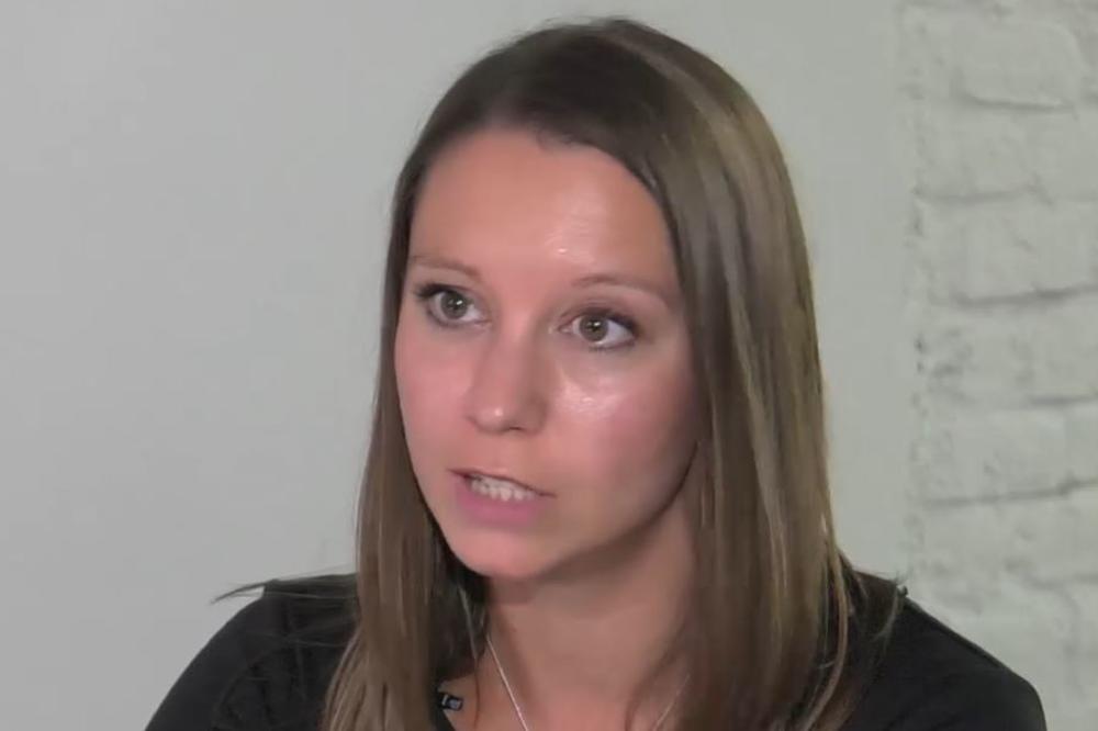 INTERVJU ANA STEVANOVIĆ (DJB): Evo zašto sam sočno opsovala u Skupštini! (VIDEO)