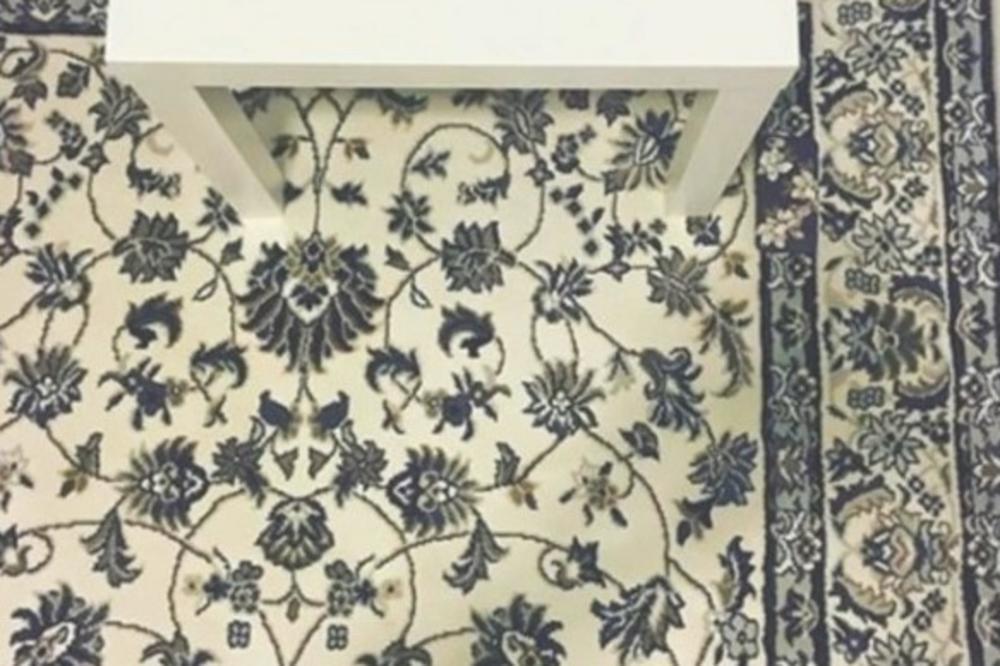 OPTIČKA VARKA KOJA ĆE VAS DOVESTI DO LUDILA! Pronađite telefon na slici! SKORO NIKO NIJE USPEO! (FOTO)