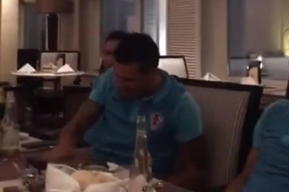 PLJAAAS! ŠAKA O STO: Saša Matić u srce pogodio Hrvate pesmom posle podviga koji su napravili! (VIDEO)