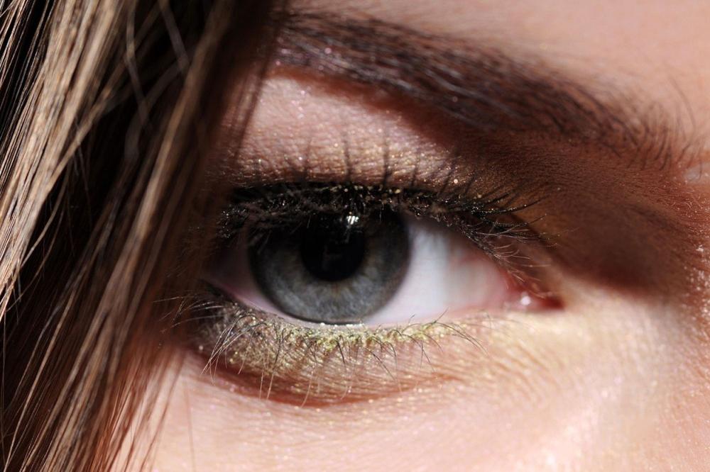 Ovo je najređa i najtajanstvenija boja očiju na svetu i ima je samo 3 % ljudi! (FOTO)