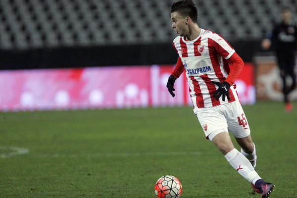 Oglasio se Adžinjo posle het-trika: Vratiću Pešiću za ovo! (FOTO)