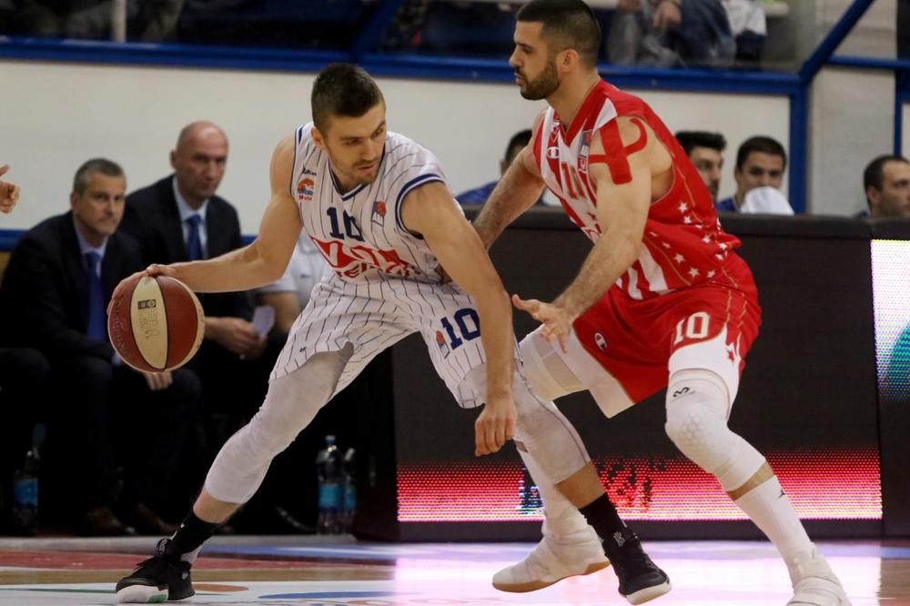 Zvezda morala da promeni dvoranu!