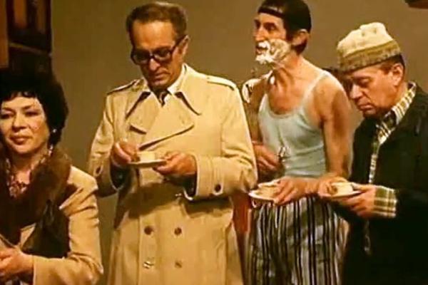 Kad ovo čujete neće vam biti dobro! Evo ko je trebao igrati Čkaljin lik u "Vrućem vetru", da li ste u šoku?