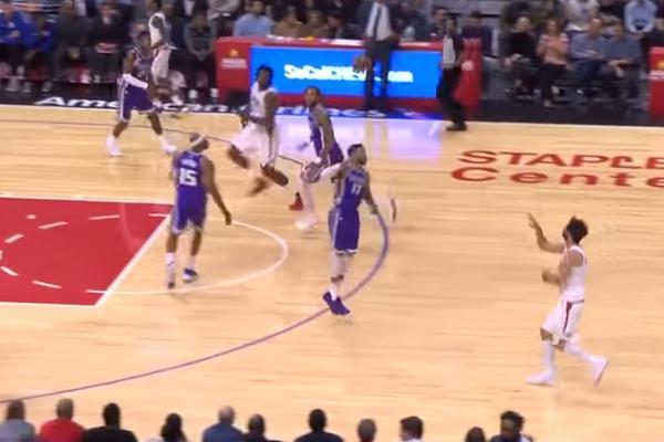 MISLIM DA SAM SE ZALJUBIO U MILOŠA TEODOSIĆA: Da li je ovo najbolja reakcija na Srbinove čarolije? (FOTO) (VIDEO)