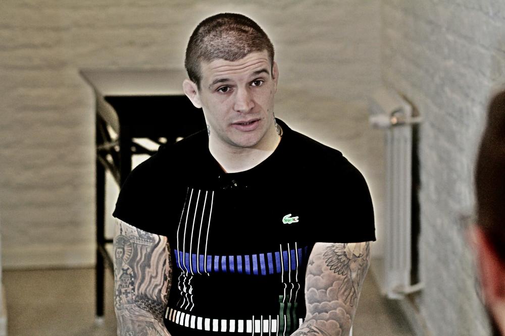 VEŠTO SE KRILA, A SAD SE POJAVILA NJENA FOTKA: Ovako izgleda supruga Vase Bakočevića! (FOTO)