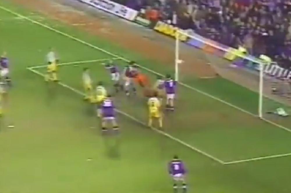 FUDBALSKA BAJKA UZ KOJU SU MILIONI ODRASTALI: Srećan 20. rođendan Harčester Junajtedu! (FOTO) (VIDEO)