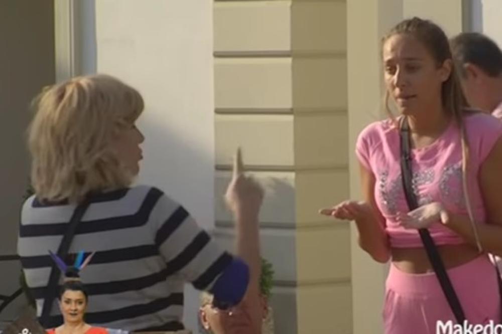 ZABRANIO JOJ JE DA PEVA, TUKAO JE! Golubovićka otkrila kakve strašne stvari je Gagi radio Anabeli! Luna poludela! (VIDEO)