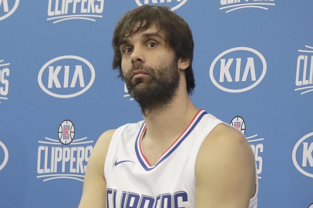 ISTORIJA JE NAPISANA: Teodosić je upravo odigrao svoju PRVU NBA UTAKMICU. Ovo su njegovi prvi poeni! (VIDEO)