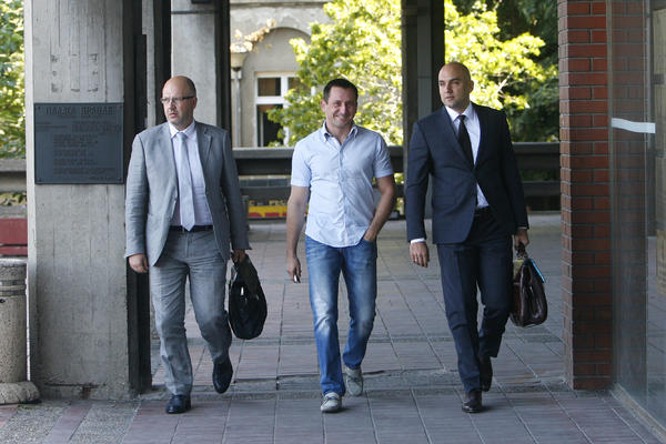 UHAPŠENI MAKRO IMAO KATALOG SA CENAMA: Radio sve kako bi se BOGATI PERVERZNJACI što više iživljavali nad DEVOJKAMA