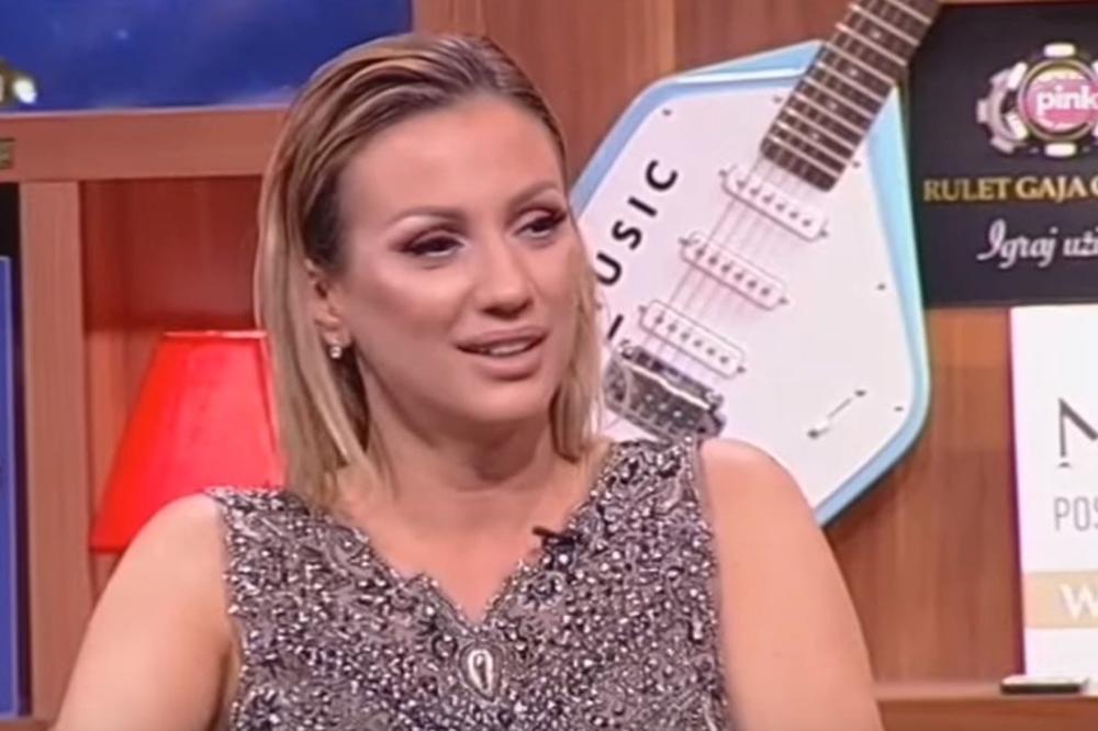 ANA KOKIĆ KRIJE BOLEST: Trpi neizdržive BOLOVE, svaki dan ide na TERAPIJE, doktori ZABRINUTI
