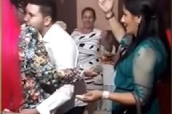 IZBIO SKANDAL NA PROSLAVI! Zoricu Brunclik gost ZGRABIO ZA ZADNJICU, a onda je nastao haos! (FOTO)(VIDEO)