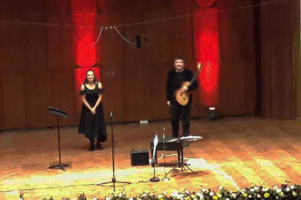 To može samo BEMUS! Nurija Rial i Edin Karamazov u prepunoj dvorani Kolarca!