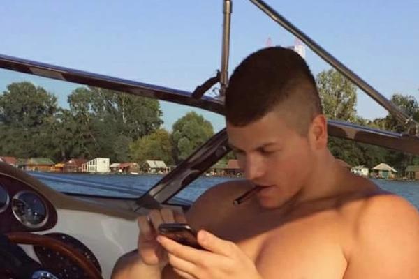 ISPLIVALA ŠOKANTNA INFORMACIJA O SLOBINOM ŽIVOTU: Evo kakve veze je imao sa POR*O industrijom i ko je sve to ZAUSTAVIO!