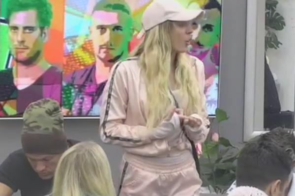 ČAS MORALA I PREVARE BY LUNA ĐOGANI: Ne možeš da legneš sa drugom, a da te BIVŠA GLEDA! Pa šta PRIČAŠ bre? (VIDEO)