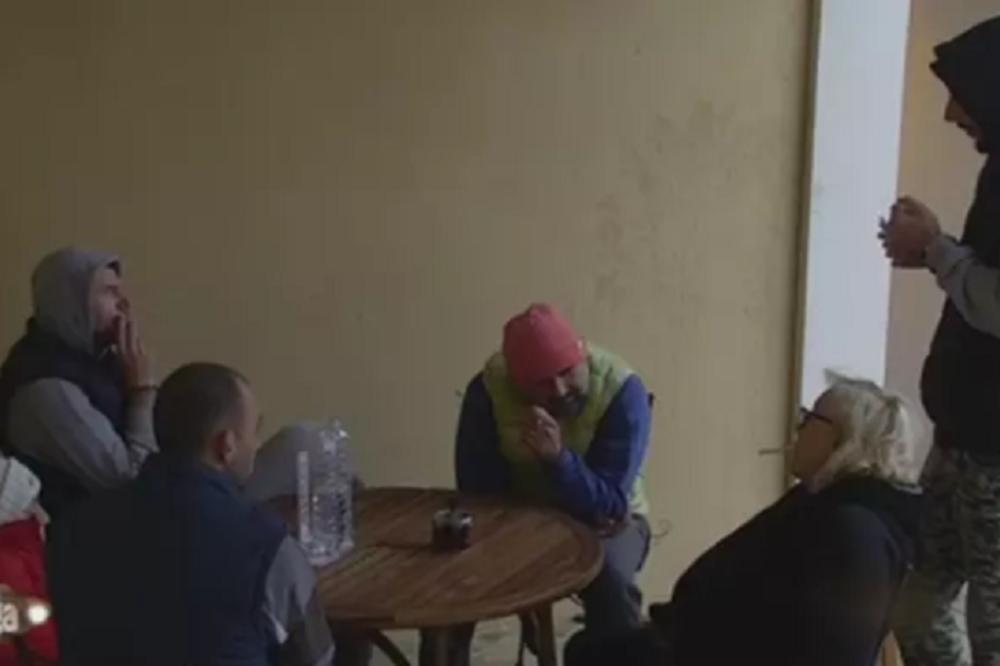 FUJ BRE, DA LI MOŽE  ODVRATNIJE? Marko DNK ostavio u WC-u nešto što je svima zgadilo život! (VIDEO)