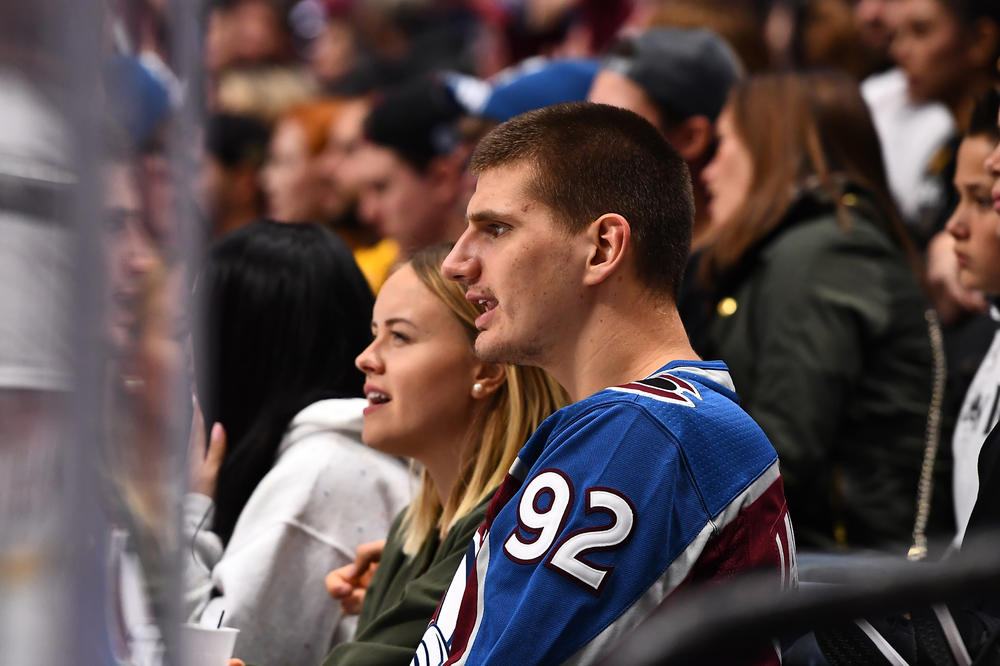 VELIKI INCIDENT NA UTAKMICI DENVERA: Jokić na pravdi boga dobio tehničku, optužili ga da je UDARIO TRENERA! (VIDEO)