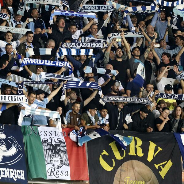 IZBIO SUKOB FRANCUZA I ITALIJANA: Navijačima Lacija zabranjen put na gostovanje Marseju, nazvali ih FAŠISTIMA!
