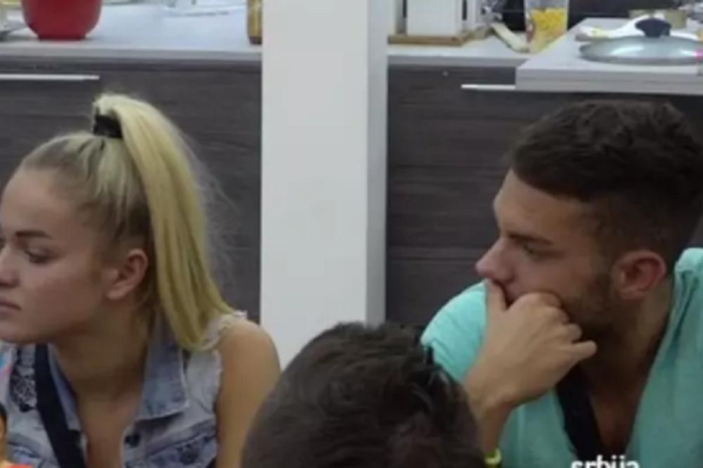 ZATVORILI SU SE U KUPATILO, A SUZE SU LILE! Anđelo i Teodora su JEDNO DRUGOM OTKRILI OVO! (VIDEO)