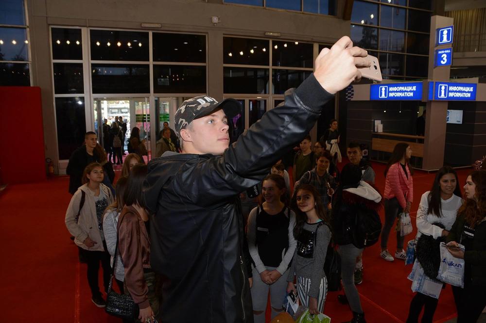 Na štandu Adria Media Grupe ponovo fantastični gosti i sjajna atmosfera! (FOTO)