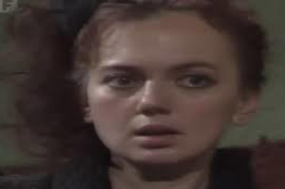 VESNU PEĆANAC ZLOSTAVLJAO VLASTITI SIN, IZAŠLI JEZIVI DETALJI: Glumica preživljavala STRAŠNU STVAR