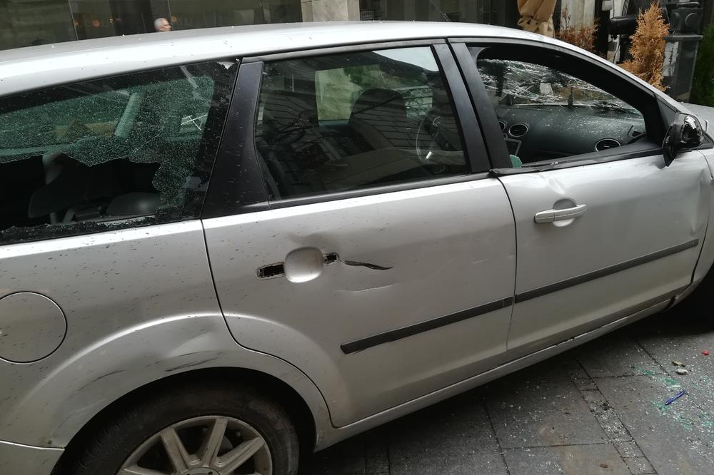 SVUDA POLOMLJENO STAKLO, BAŠTE KAFIĆA UNIŠTENE: Prvi snimci sa mesta NAPADA U KNEZ MIHAILOVOJ! (FOTO) (VIDEO)