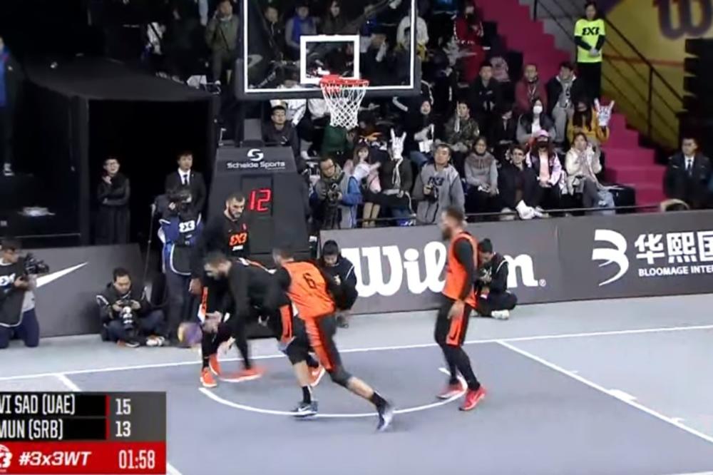 Trojka iz okreta sa pola terena u poslednjoj sekundi! Najboljim potezom u istoriji basketa 3 na 3 Zemun osvojio svetsku titulu! (VIDEO)