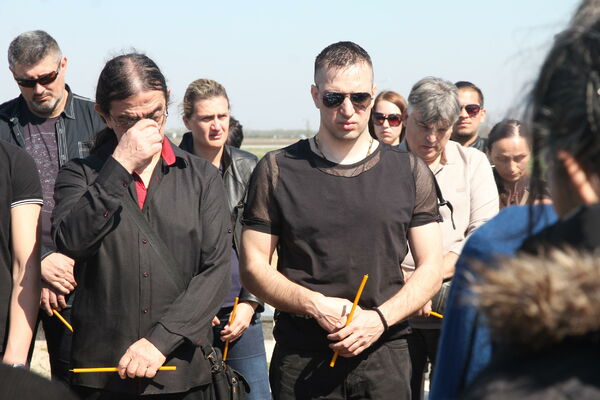 ZOKI MOŽE IMATI 1,2,3, MA KOLIKO NJIH MU SE PROHTE! Žene poludele za Marjanovićem, nude mu seks i brak! OVE PREPISKE TO I DOKAZUJU!