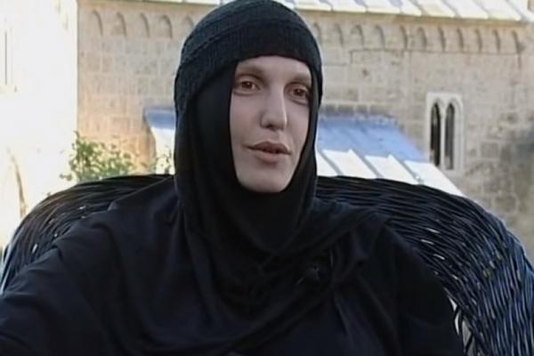 Mati Efimija: Kako mogu da prisile žene da rađaju, kad ne znaju šta će da jedu, rade ili kako će živeti... (FOTO) (VIDEO)