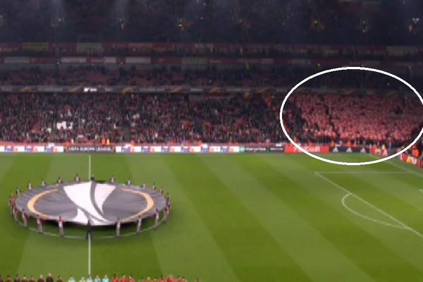 U Londonu muk, čuje se samo Severa huk! Fenomenalna crveno-bela koreografija osvanula na Emirejtsu! (FOTO)