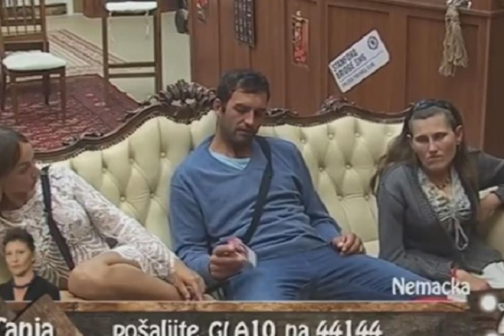 DROGIRAO SAM SE I KUPIO PROSTITUTKE PO PICINOM PARKU! Marko DNK izneo šokantne detalje iz svog života!