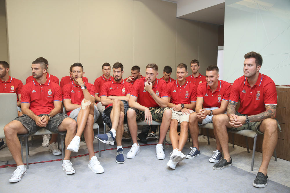 KSS ne želi svađu sa igračima! (FOTO)