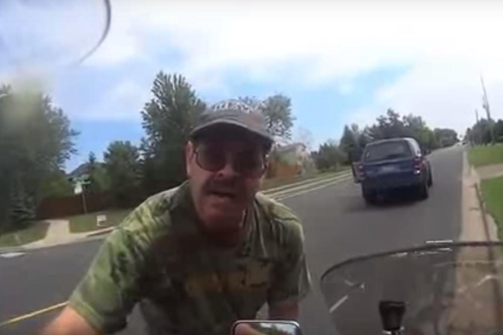 SNIMAK INCIDENTA NA PUTU U KANADI OBIŠAO JE CEO SVET: Nećete verovati kad vidite šta se dogodilo! (VIDEO)