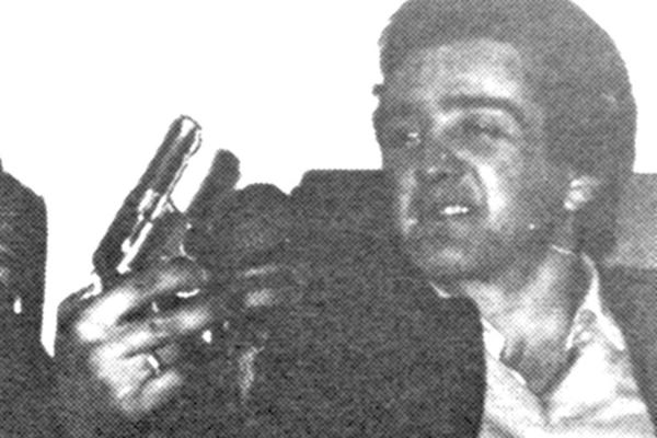 POTEZAO JE PIŠTOLJ NA SVAKOG, PA NASTRADAO:  Najčuvenije mafijaško smaknuće u Beogradu odigralo se ovako!