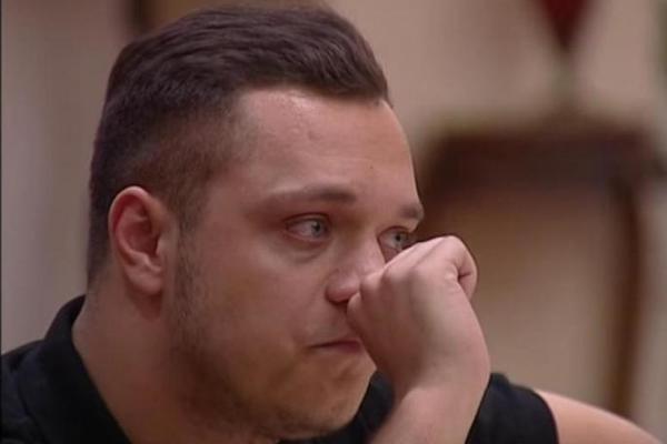 UHVAĆENI U NALETU STRASTI: Za njihovu TAJNU vezu sada svi znaju, Gastoz uhvaćen sa Zoricinom najboljom DRUGARICOM? KAKO? ŠTA?