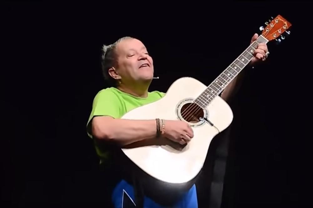 LJUDI SU TRAŽILI PARE NAZAD POSLE PREDSTAVE AUDICIJA! Beograđani došli da uživaju i da se smeju, a Emir im servirao govor posvećen Naseru Oriću! (VIDEO)