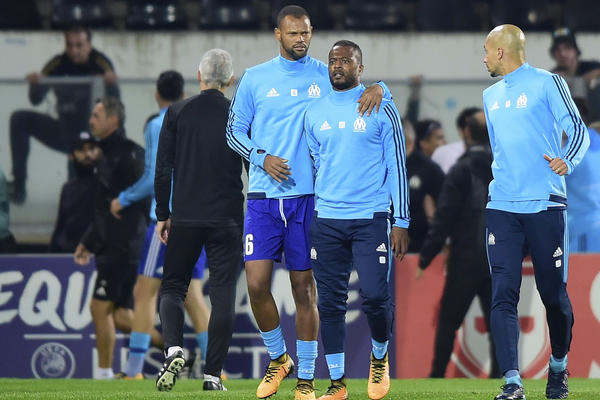 Kraj ljubavi između Patrisa Evre i Marseja! Francuz posle incidenta sa huliganima raskinuo ugovor! (VIDEO)