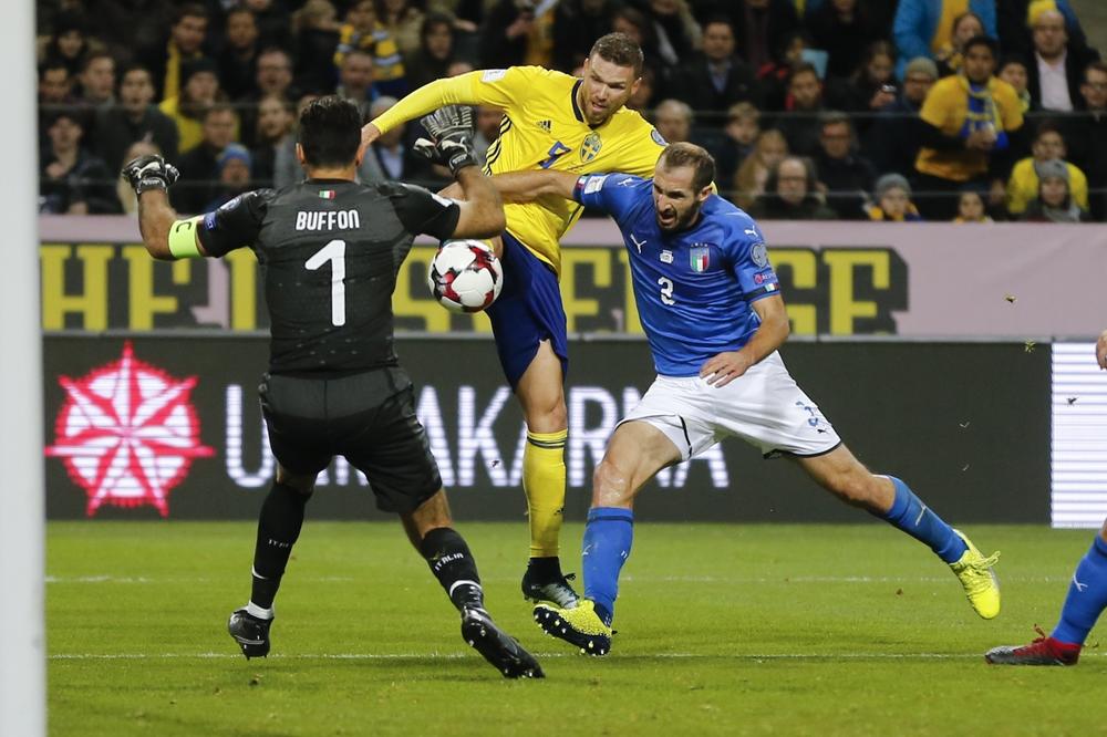 Kakva bi to tragedija bila! Đanluiđi Bufon bi mogao da ostane bez poslednjeg Mundijala! (VIDEO)