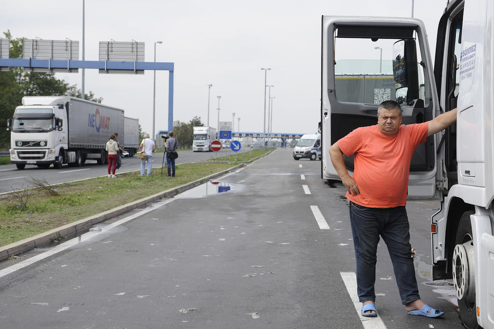 Ovako žive Srbi koji u Americi voze kamione: Napor je neizdrživ, ne pita te niko - dan i noć voziš! (FOTO) (VIDEO)