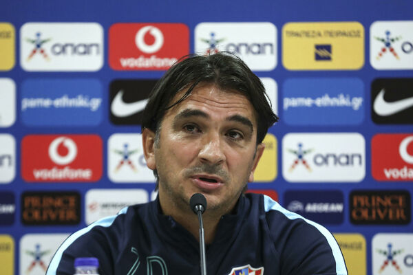 I HRVATI SKRATILI SPISAK! Otpao vezista iz Serije A i još sedam fudbalera! (FOTO)