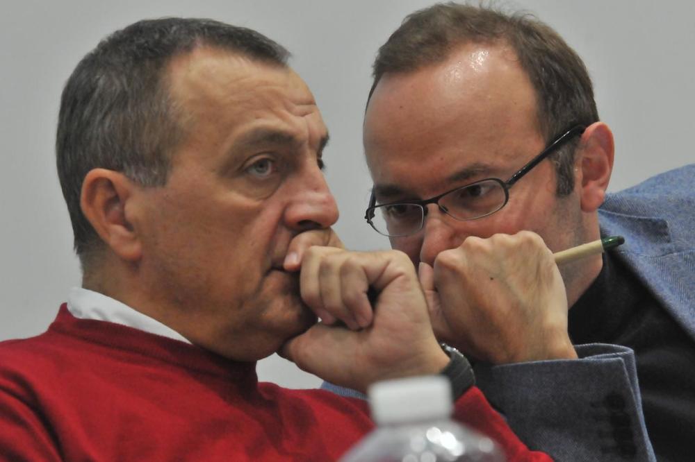 PROPALI DOCENT POSTAO NADNIČAR! Živković napao bivšeg saradnika, i to zbog Đilasa!