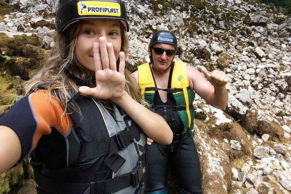 GLAVA MOJE MILICE JE BILA SMRSKANA! NE POMAŽU MI TABLETE! Jovo je u udesu izgubio ženu i ćerku!