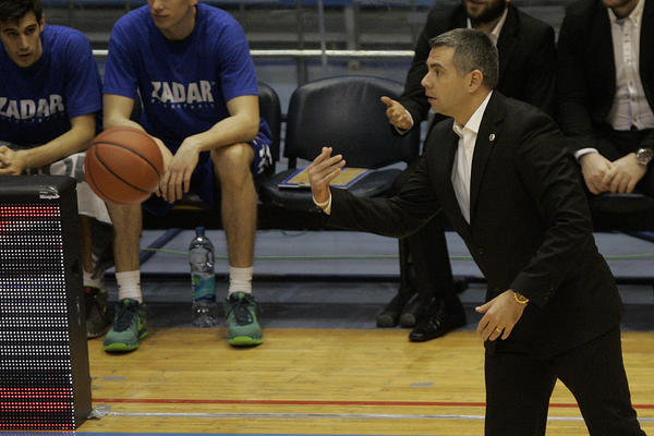 TRENER ZADRA PRED PARTIZAN: Bolji su nego prethodni put kad smo igrali, moramo da im odsečemo linije!
