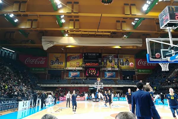 Evropa gleda u Pionir i ne veruje, a tapkaroši se krste! Odbijamo da verujemo da Srbija nema 300 dinara! (FOTO)