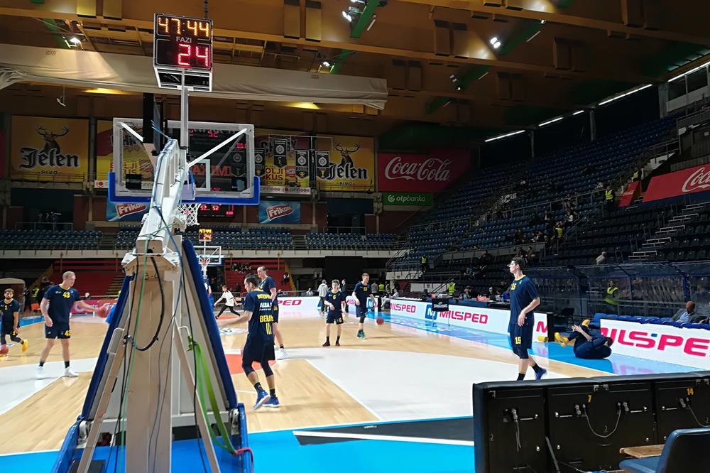 RAZLIKA U KLASI JE OČIGLEDNA! Nemoćni Partizan poklekao pred raspoloženom Albom! (FOTO) (VIDEO)