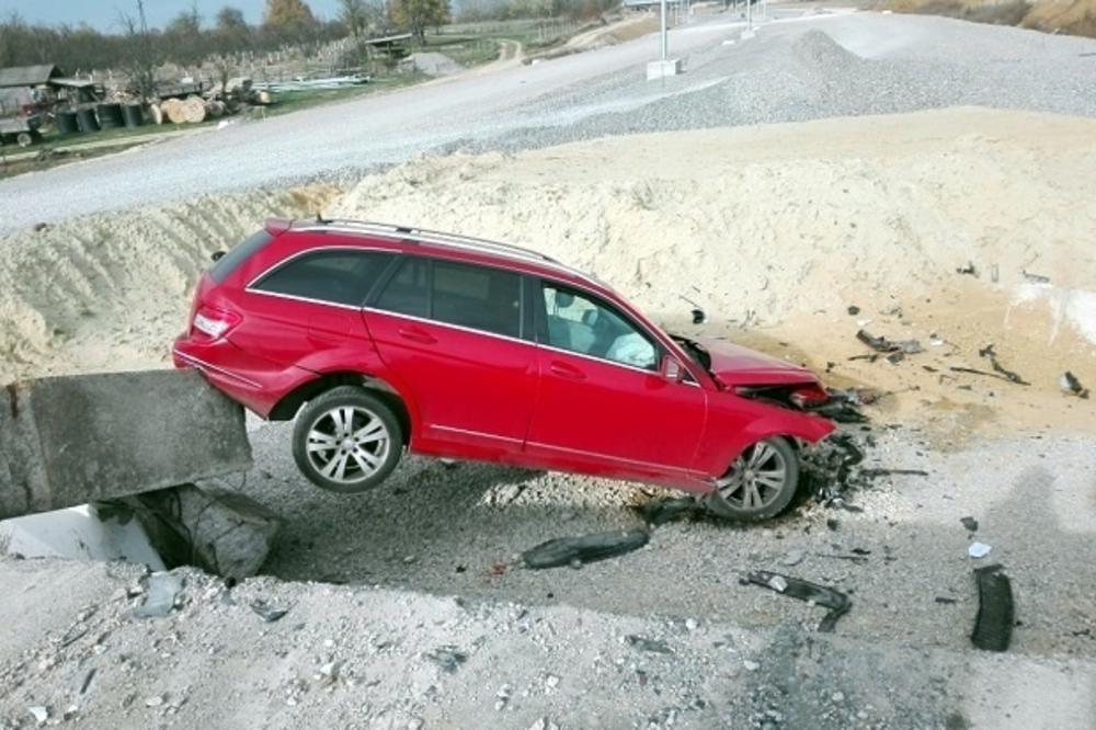 LOŠE POSTAVLJENA SIGNALIZACIJA ODNELA DVA ŽIVOTA: Zbog nesreće kod Nepričave pljuštali otkazi u "Putevima Srbije"